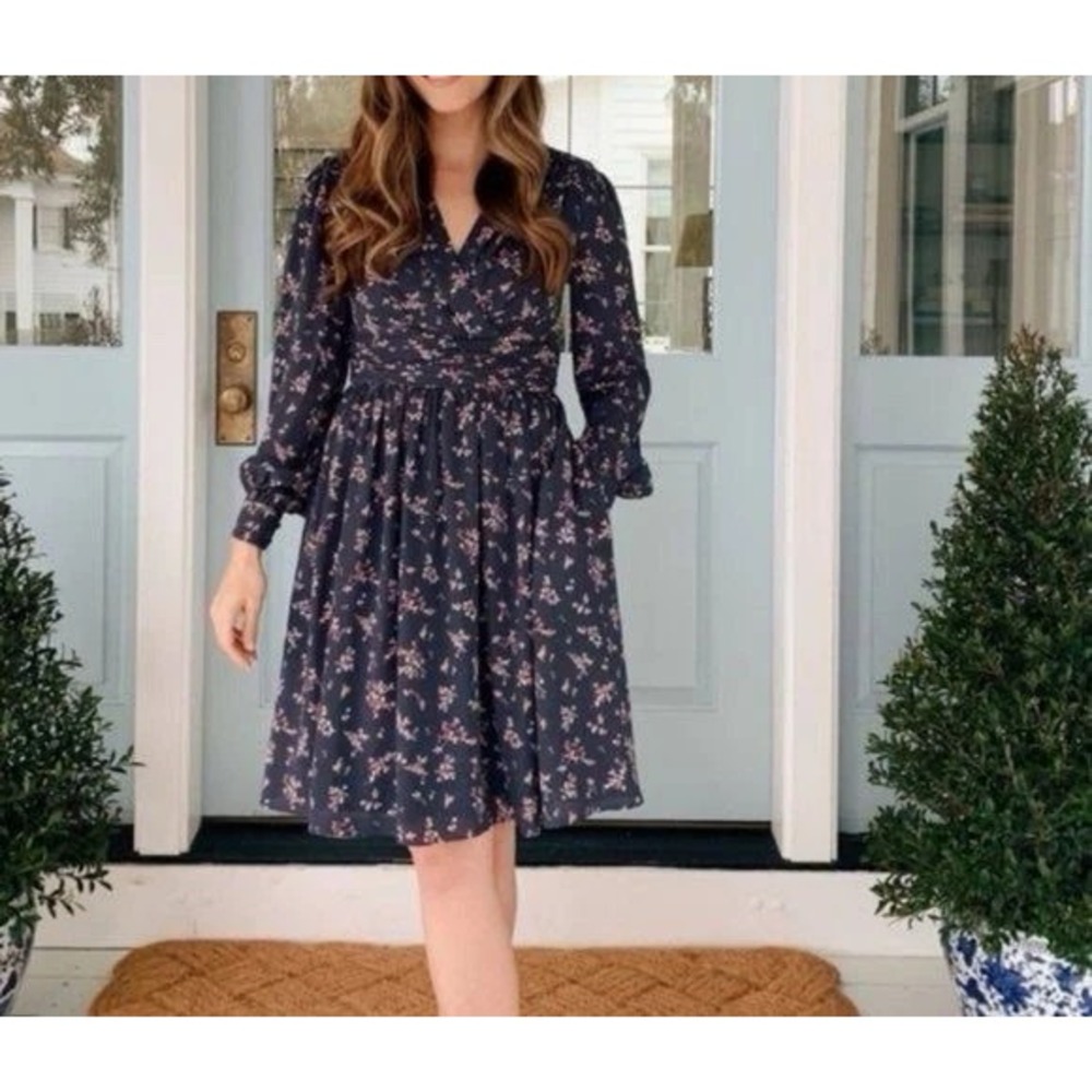 Gal Meets Glam Kelsey Gray Floral Dress Size 6 Midi Dress